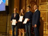 Daniel Markus und die bayerischen Meister der TVA-Fechtabteilung wurden vom Oberbürgermeister Dr. Kurt Gribl geehrt 